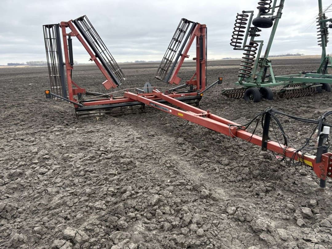 Image of Case IH Crumbler Primary image