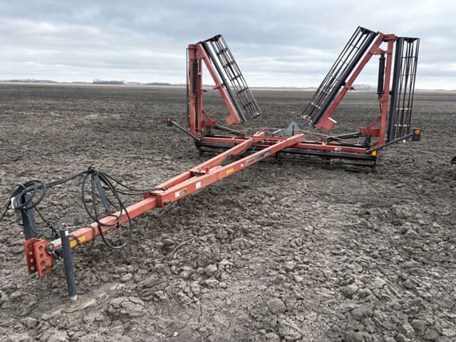 Image of Case IH Crumbler equipment image 1