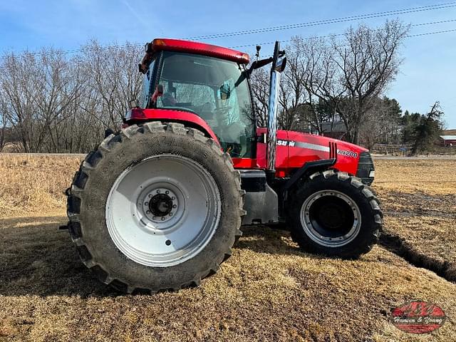 Image of Case IH MX200 equipment image 3