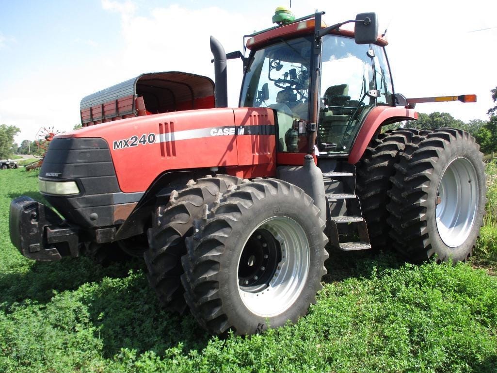 Main image Case IH MX240