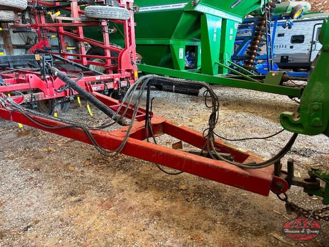 Image of Case IH Tigermate II equipment image 2