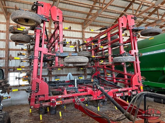 Image of Case IH Tigermate II equipment image 1