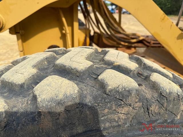 Image of Caterpillar 12H equipment image 3
