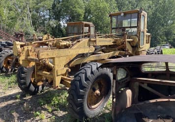 Main image Caterpillar 12