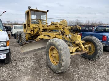 Main image Caterpillar 12