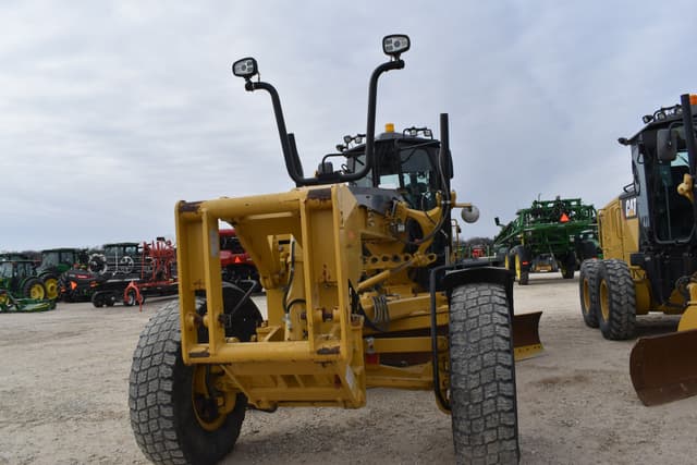 Image of Caterpillar 12M3 equipment image 2