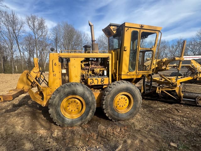 Image of Caterpillar 140G equipment image 2