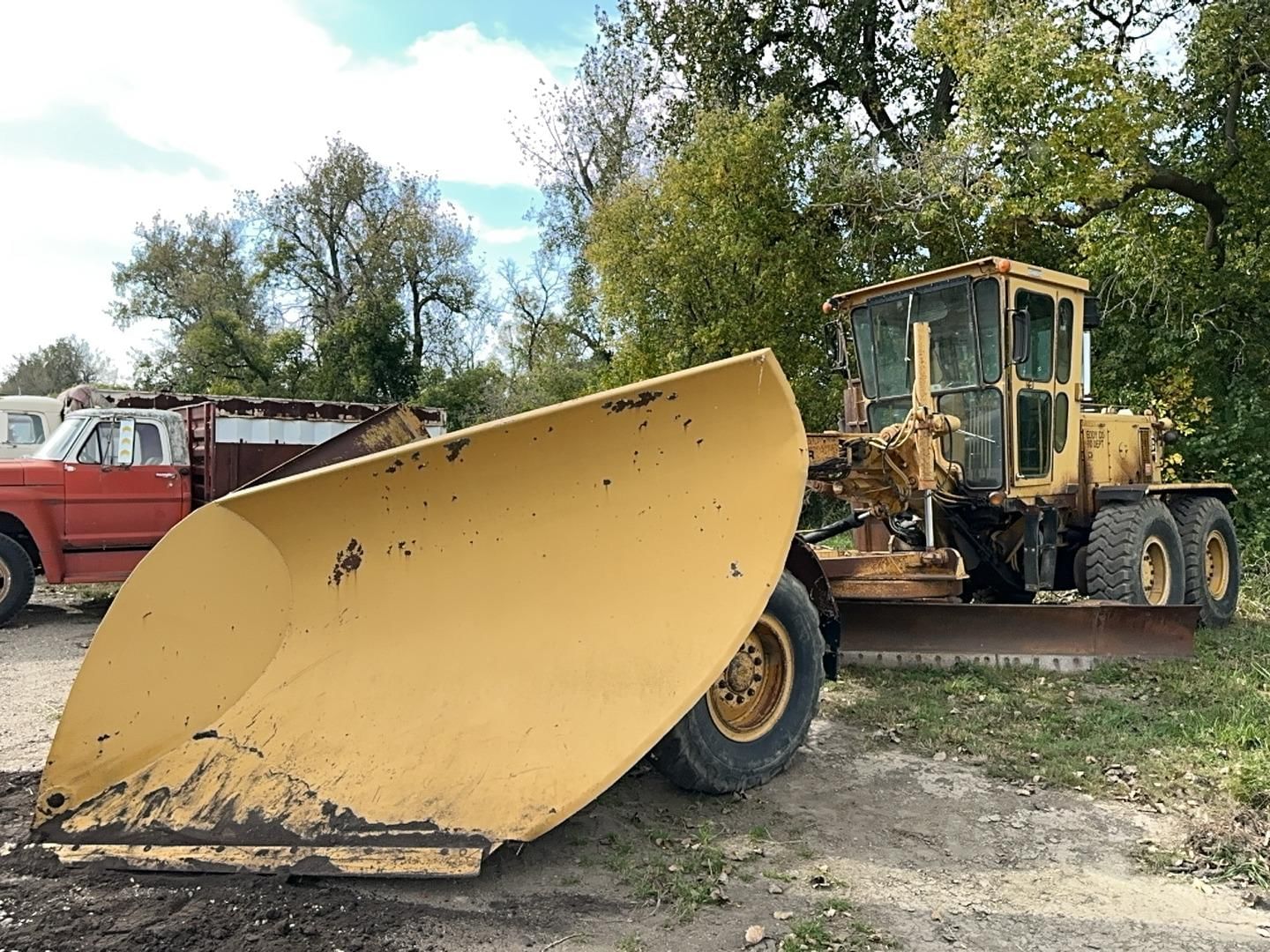 Caterpillar 140G Equipment Image0