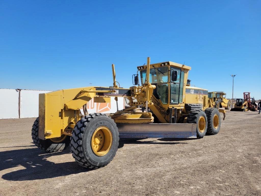 Caterpillar 140H Equipment Image0
