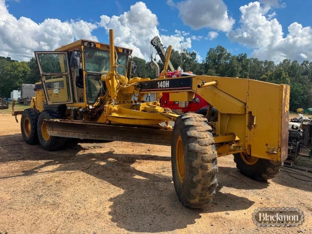 Caterpillar 140H Equipment Image0