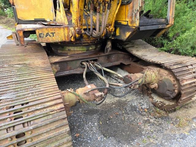 Image of Caterpillar 225 equipment image 4