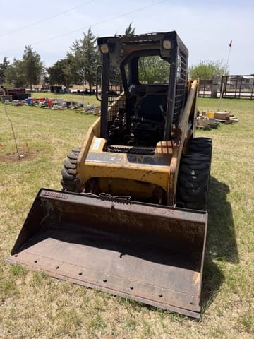 Caterpillar 226 Equipment Image0