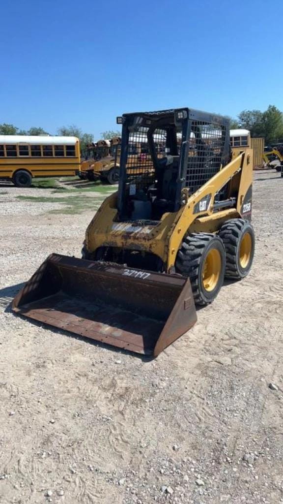 Main image Caterpillar 226B