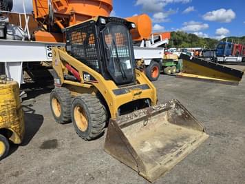 Main image Caterpillar 226B