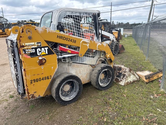 Image of Caterpillar 226D equipment image 1