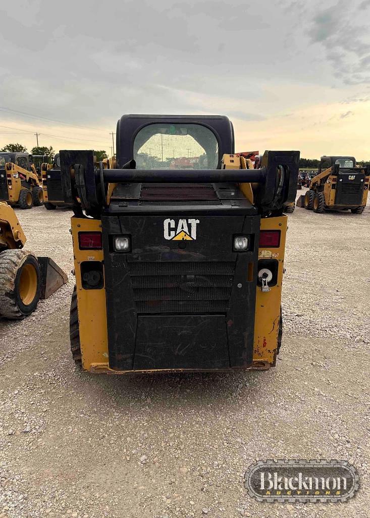 Image of Caterpillar 232D Image 1