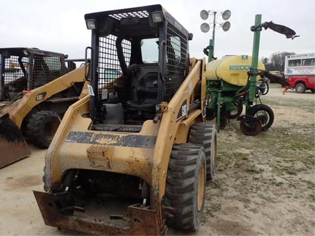 Image of Caterpillar 236B equipment image 2