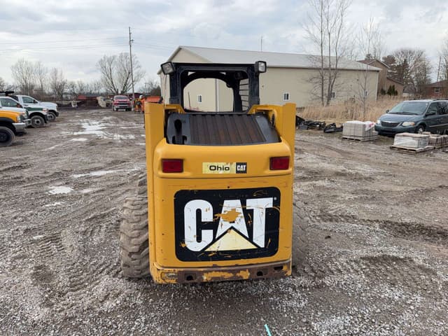 Image of Caterpillar 236B3 equipment image 3