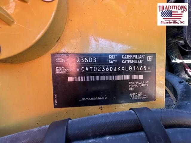 Image of Caterpillar 236D3 equipment image 4