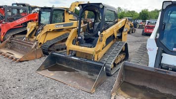 Main image Caterpillar 239D
