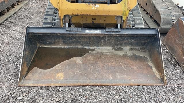 Image of Caterpillar 239D equipment image 3