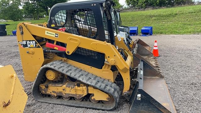 Image of Caterpillar 239D equipment image 4