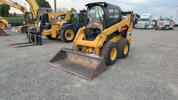 Main image Caterpillar 242D
