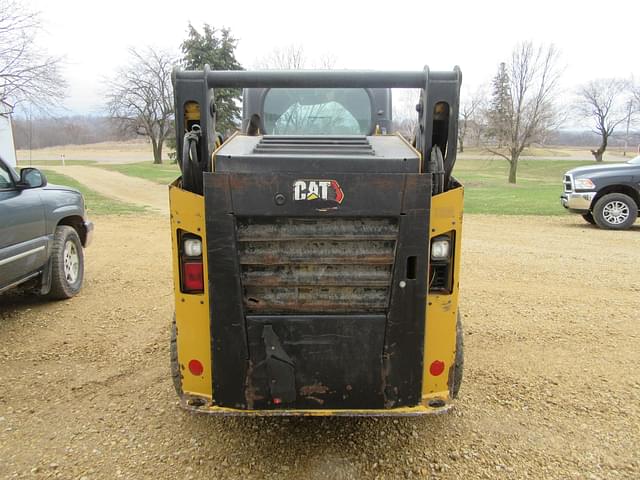 Image of Caterpillar 242D3 equipment image 3