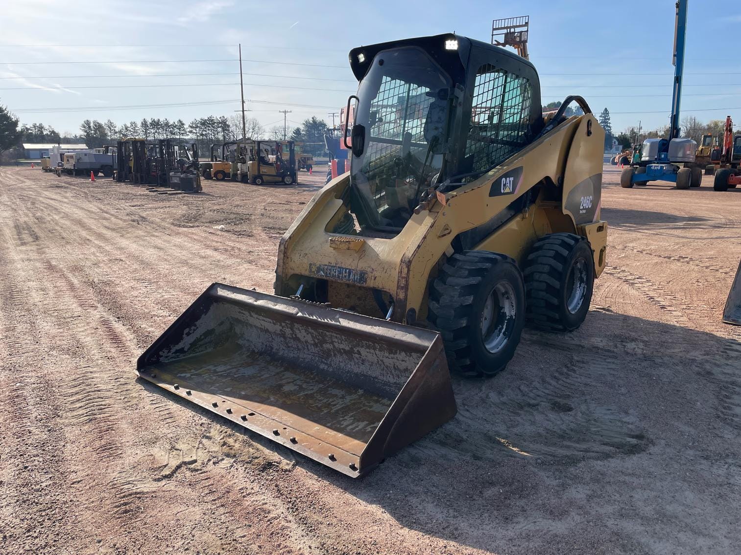 Caterpillar 246C Equipment Image0