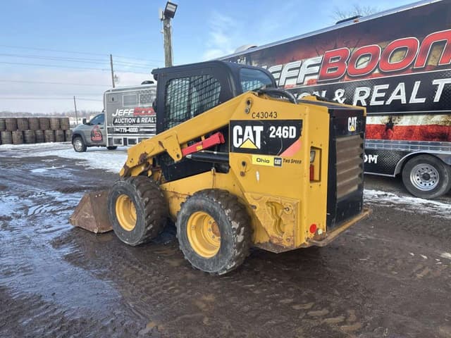 Image of Caterpillar 246D equipment image 2