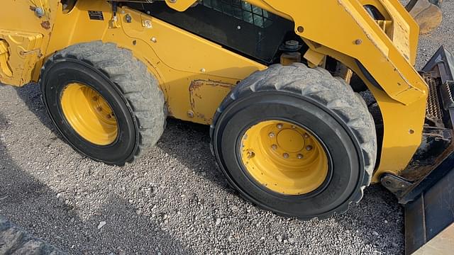Image of Caterpillar 246D equipment image 4