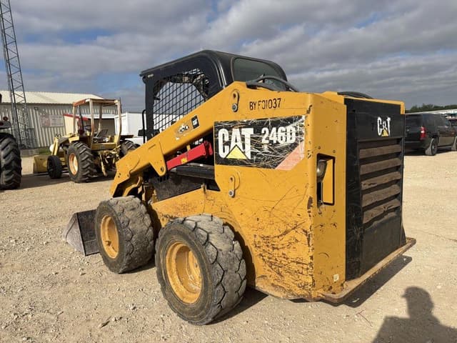 Image of Caterpillar 246D equipment image 2
