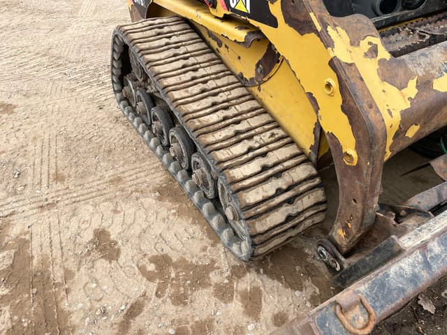 Image of Caterpillar 247B2 equipment image 4