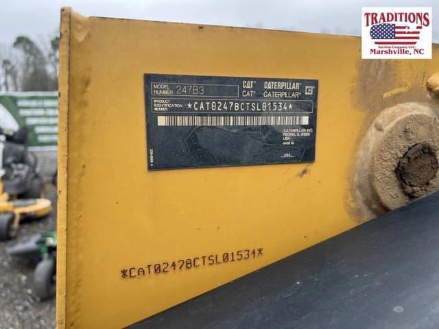 Image of Caterpillar 247B3 equipment image 3