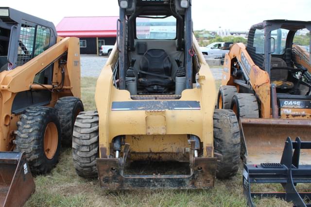 Image of Caterpillar 252 equipment image 4