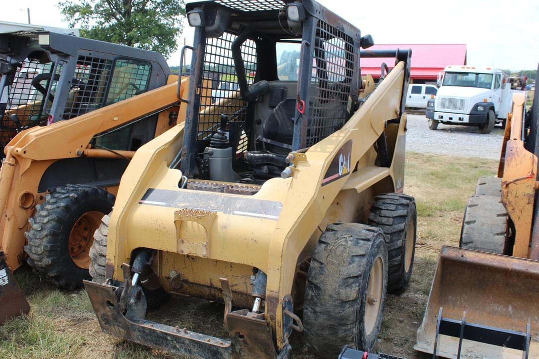 Image of Caterpillar 252 Primary image