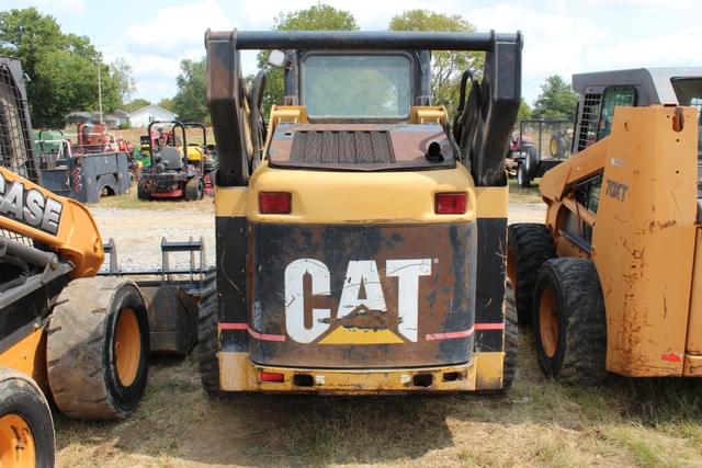 Image of Caterpillar 252 equipment image 3