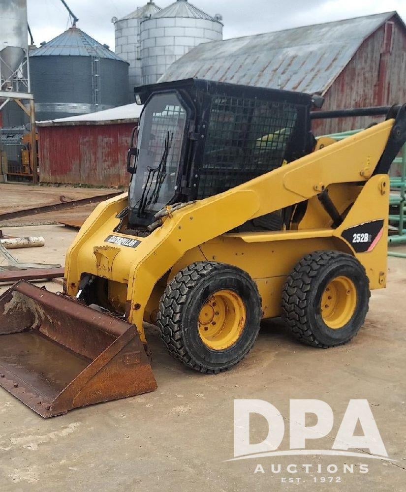 SOLD - Caterpillar 252B Lot No. 72 Construction with 1,982 Hrs ...