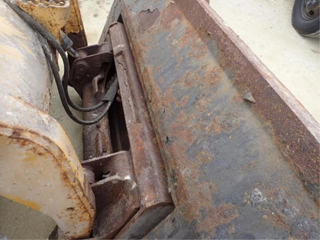 Image of Caterpillar 252B3 equipment image 4