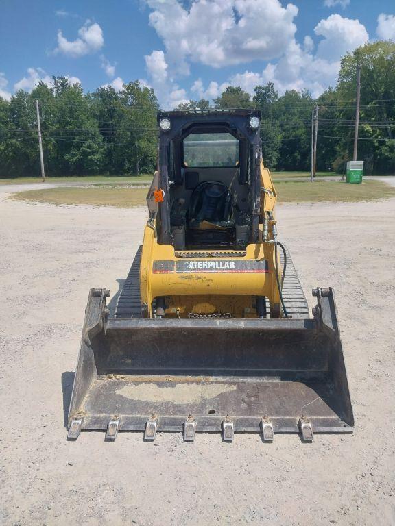 Image of Caterpillar 257 equipment image 1
