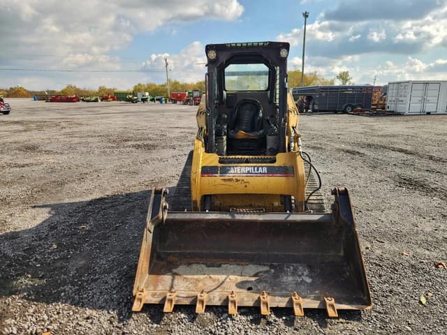 Image of Caterpillar 257 equipment image 1