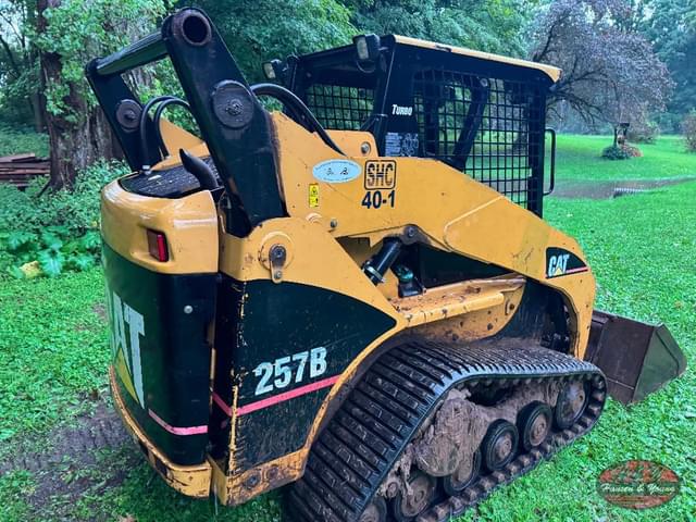 Image of Caterpillar 257B equipment image 3