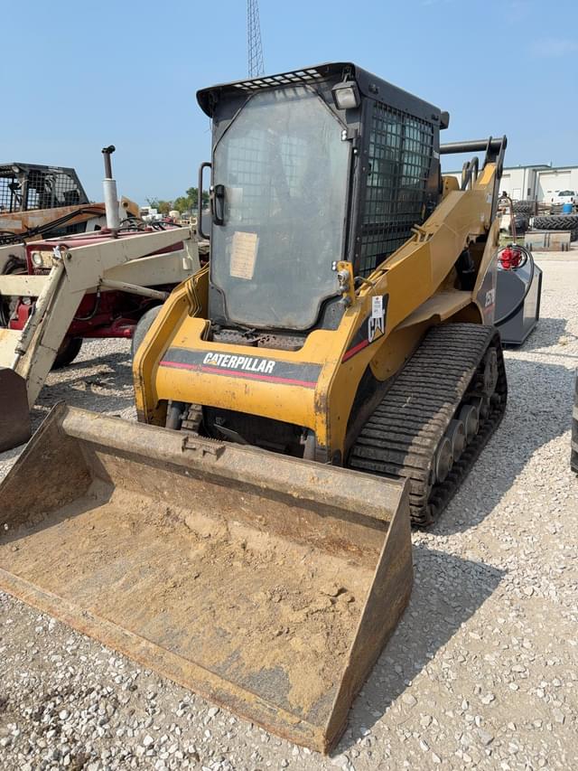 Image of Caterpillar 257B equipment image 1