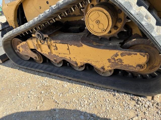 Image of Caterpillar 259B3 equipment image 4