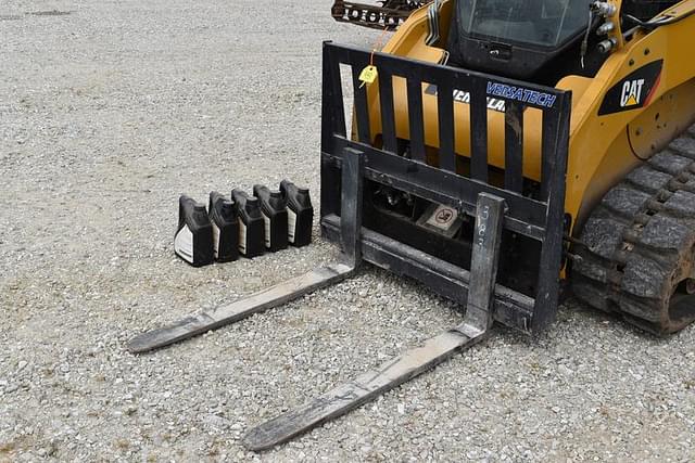 Image of Caterpillar 259B3 equipment image 3