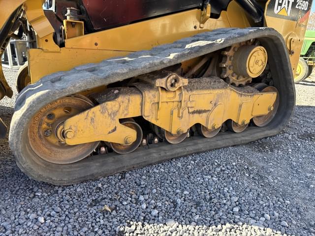 Image of Caterpillar 259D equipment image 2