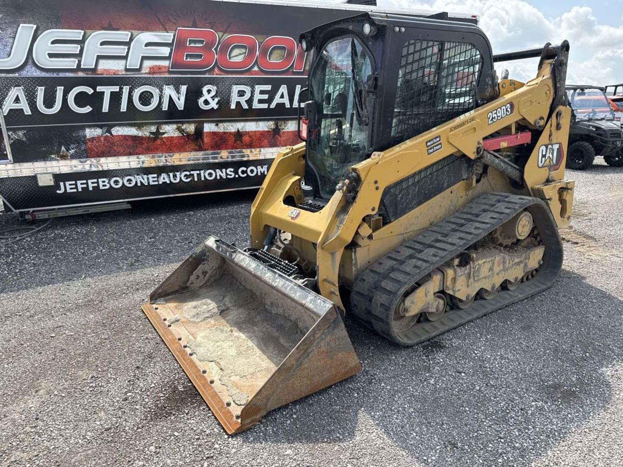 Caterpillar 259D3 Equipment Image0