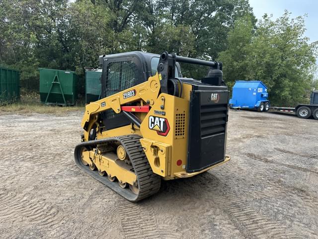 Image of Caterpillar 259D3 equipment image 3