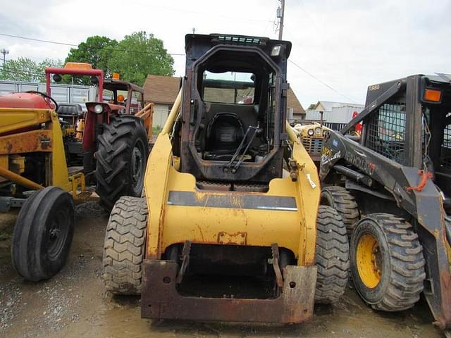 Image of Caterpillar 262B equipment image 2