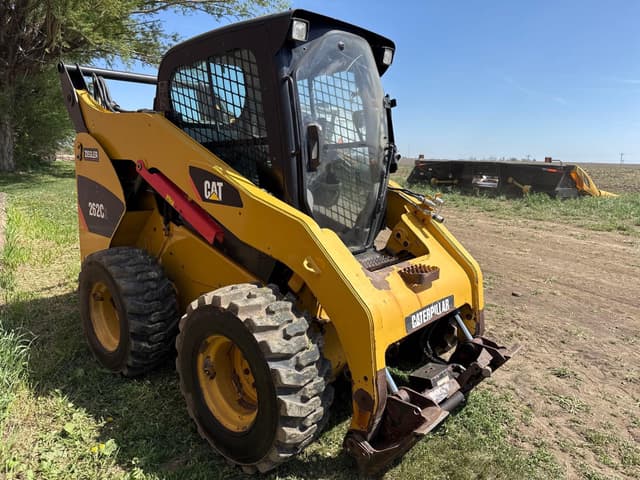 Image of Caterpillar 262C equipment image 3